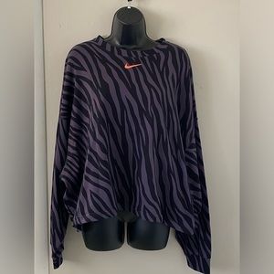 Nike crew neck sweatshirt